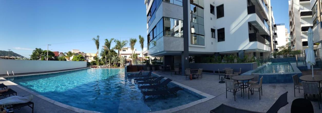 Cobertura Velejar Em Condominio Clube - Com Area De Lazer Governador Celso Ramos Dış mekan fotoğraf