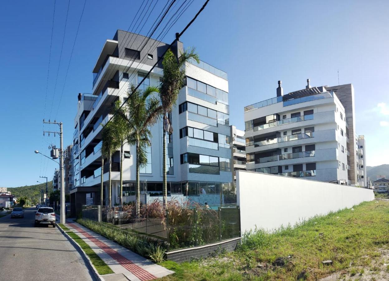 Cobertura Velejar Em Condominio Clube - Com Area De Lazer Governador Celso Ramos Dış mekan fotoğraf