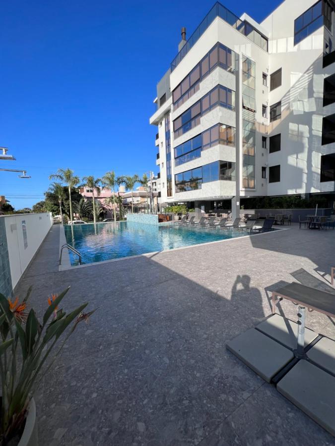 Cobertura Velejar Em Condominio Clube - Com Area De Lazer Governador Celso Ramos Dış mekan fotoğraf